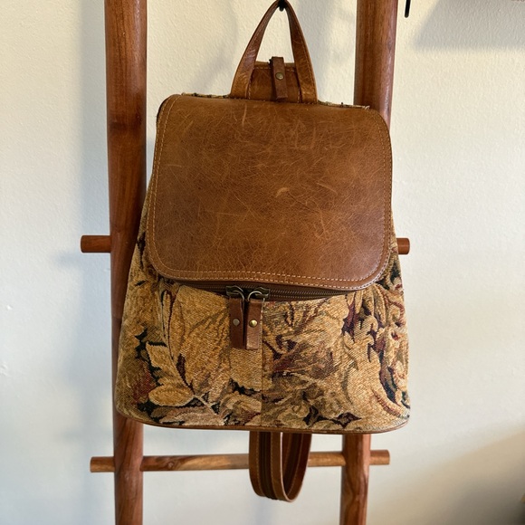 Anthropologie Handbags - Vintage floral backpack